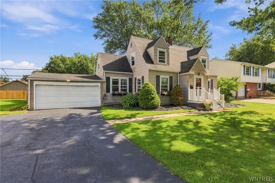 134 Harding Road, Amherst, NY 14221 - #2