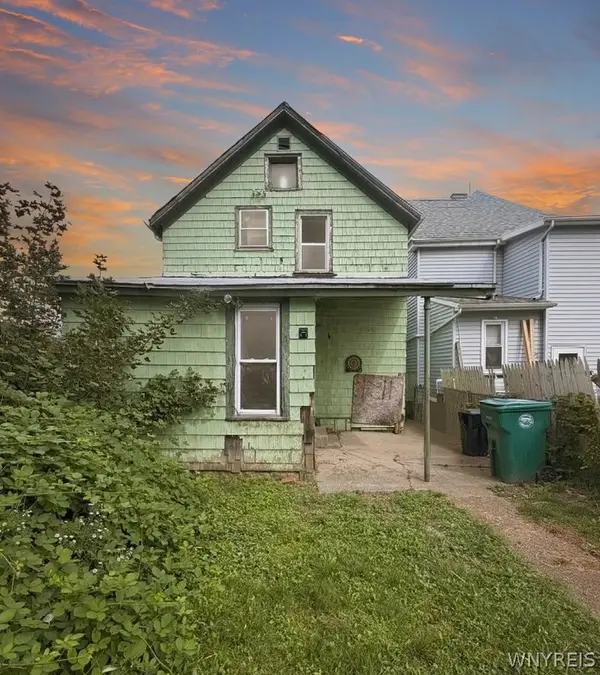 1121 Linwood Avenue, Niagara Falls, NY 14305