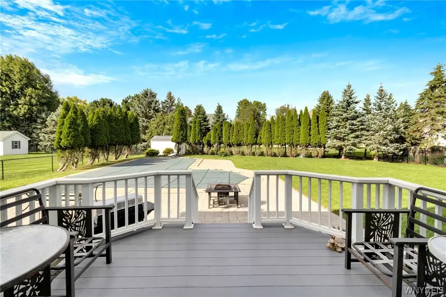 8180 Driftwood Court, Williamsville, NY 14221 - #2
