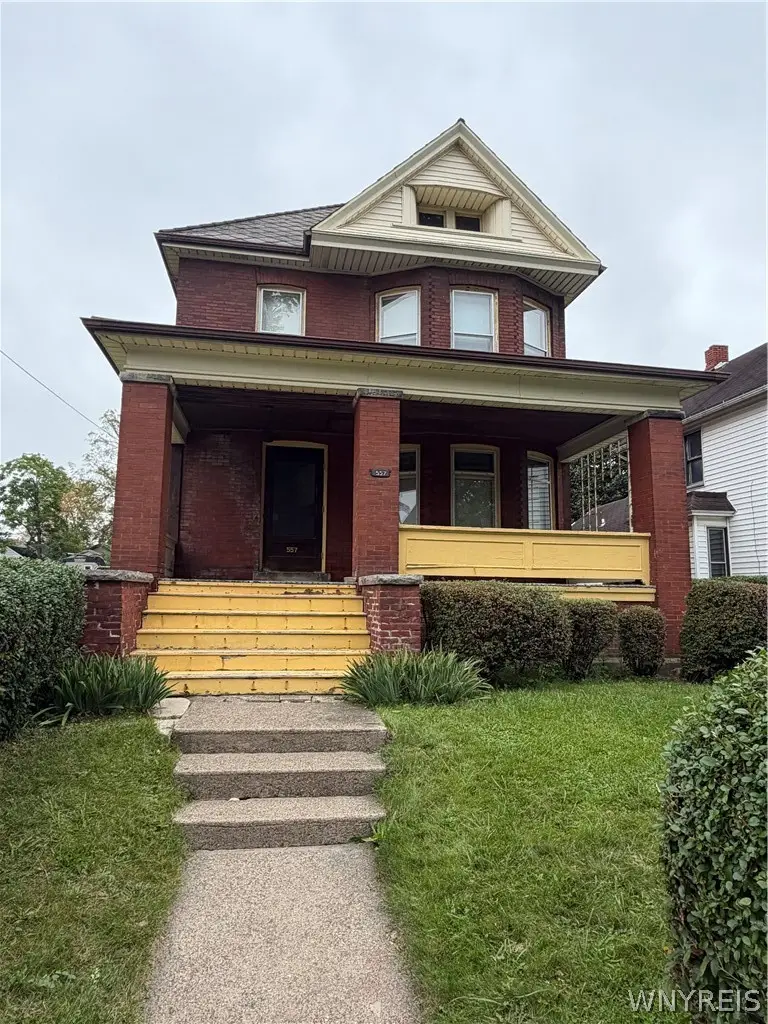 557 5th Street, Niagara Falls, NY 14301 - #1
