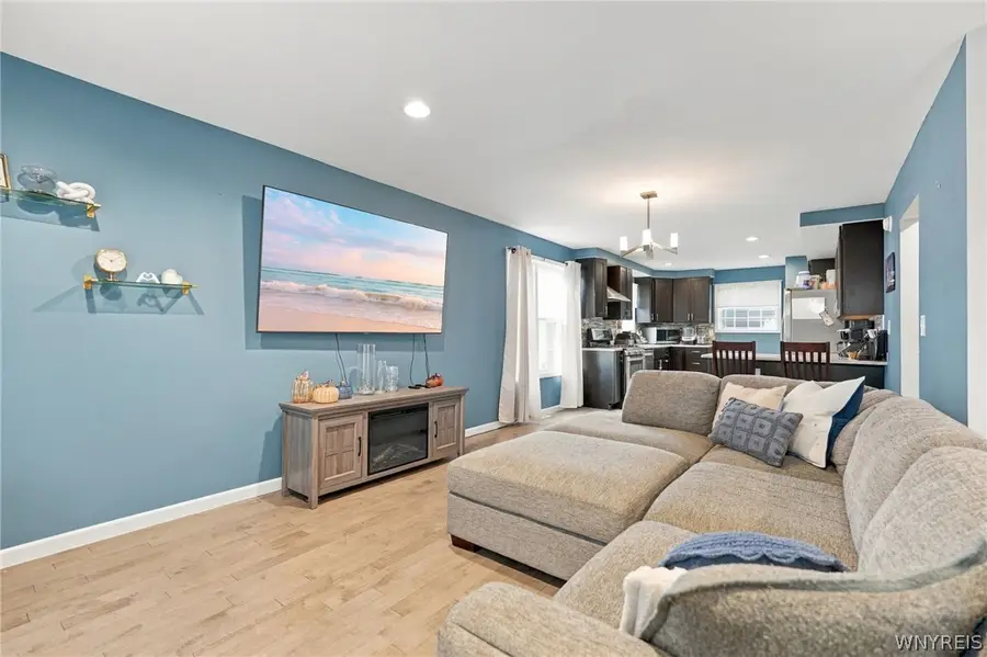 176 69th Street, Niagara Falls, NY 14304 - #3