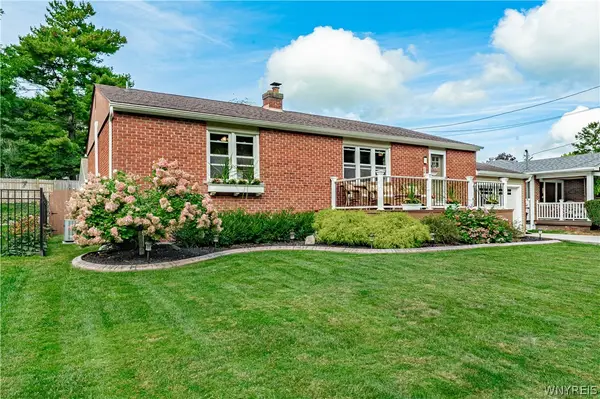 225 S 3rd Street, Lewiston, NY 14092