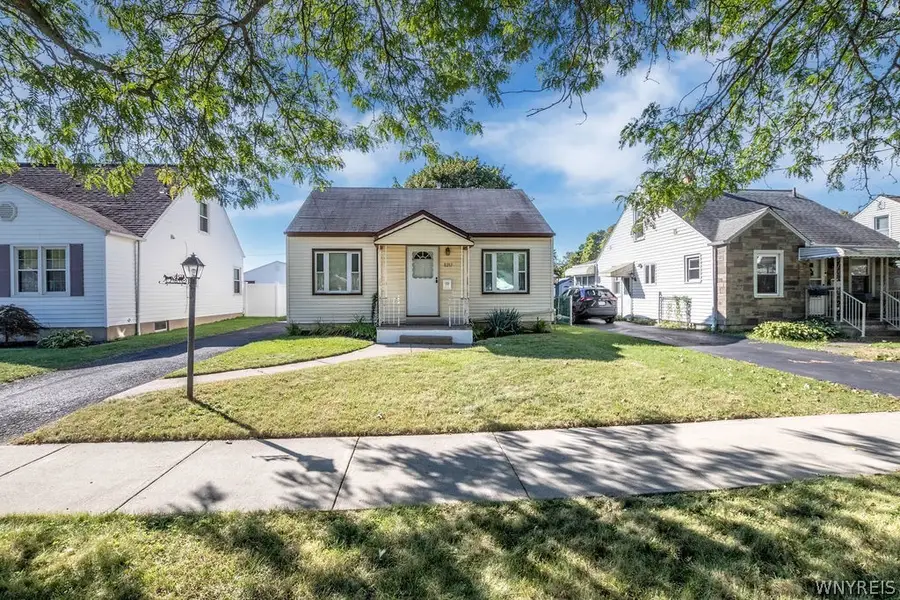 8217 Pershing Avenue, Niagara Falls, NY 14304 - #2