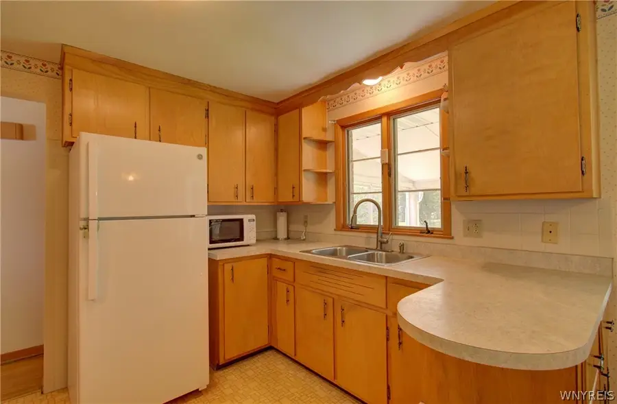 438 Robert Drive, North Tonawanda, NY 14120 - #3