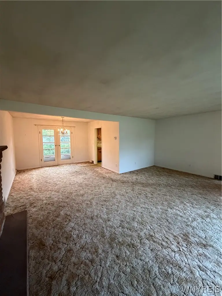 8215 W Ledge Lane, Buffalo, NY 14221 - #3