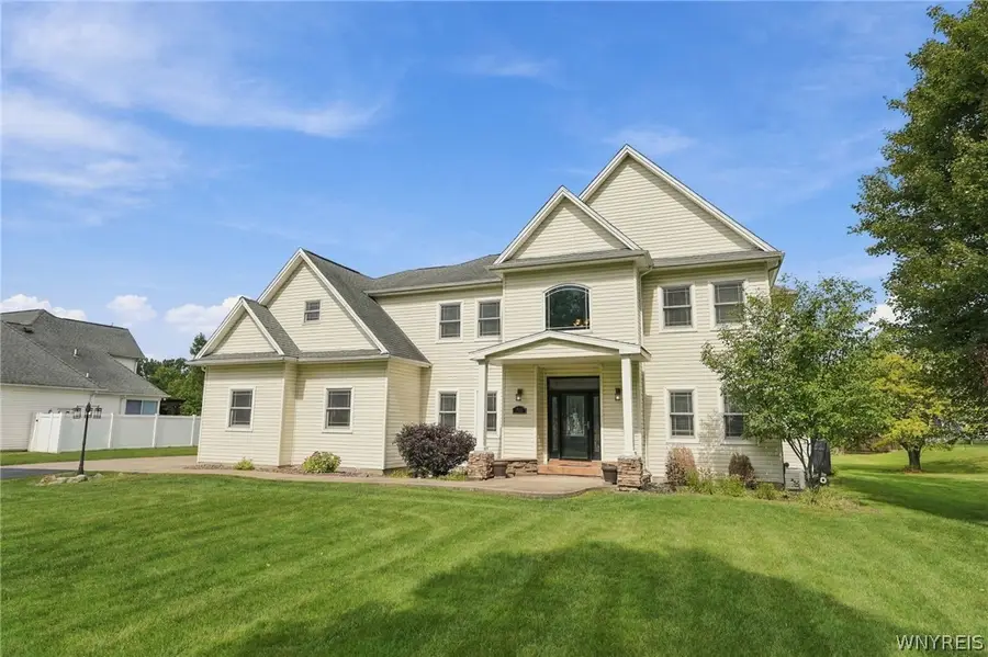 7526 Milestrip Road, Orchard Park, NY 14127 - #2