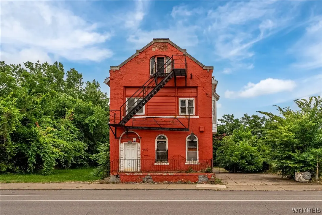559 Genesee Street, Buffalo, NY 14204 - #1