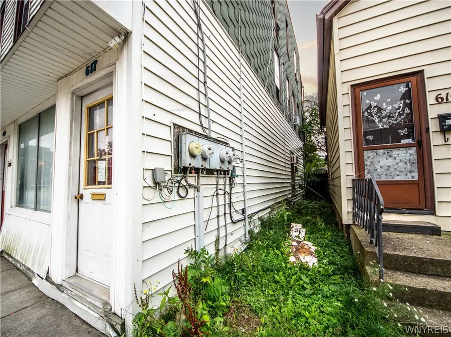 615 Pine Avenue, Niagara Falls, NY 14301 - #3