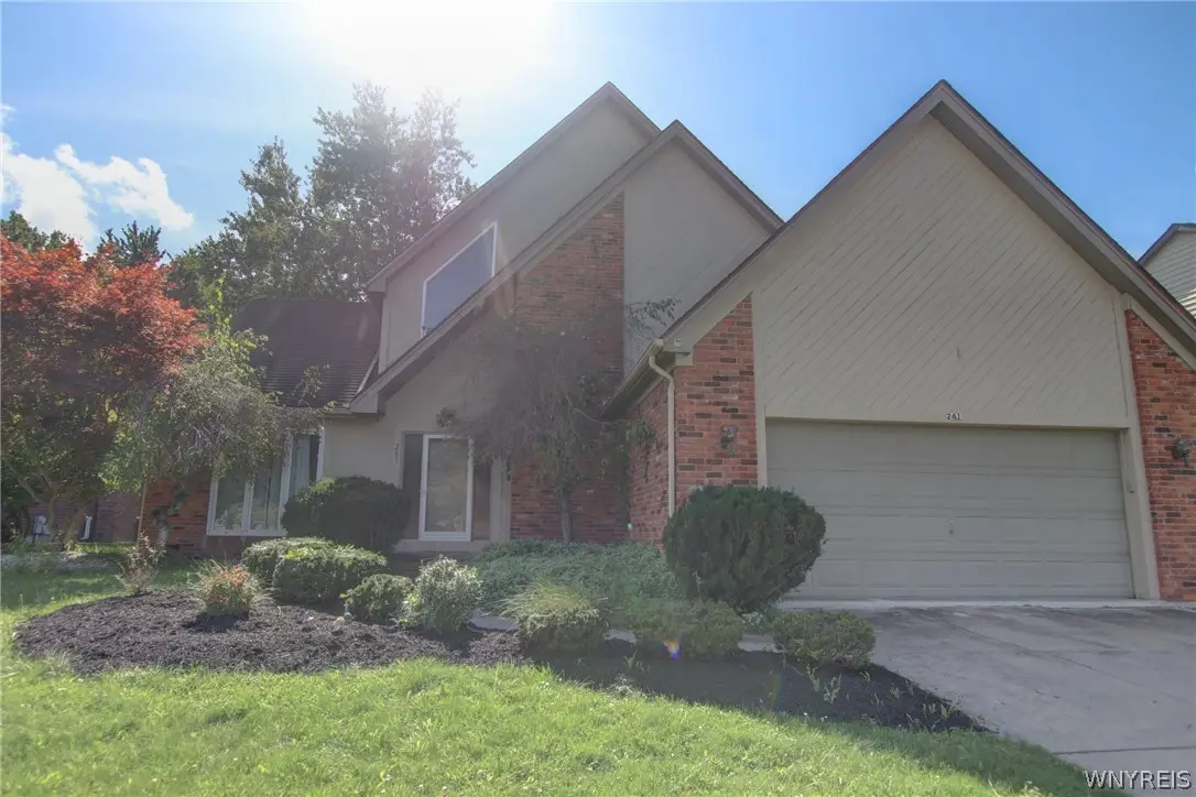 261 Londonderry Lane, Getzville, NY 14068 - #1