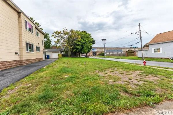 1647 Clinton Street, Buffalo, NY 14206