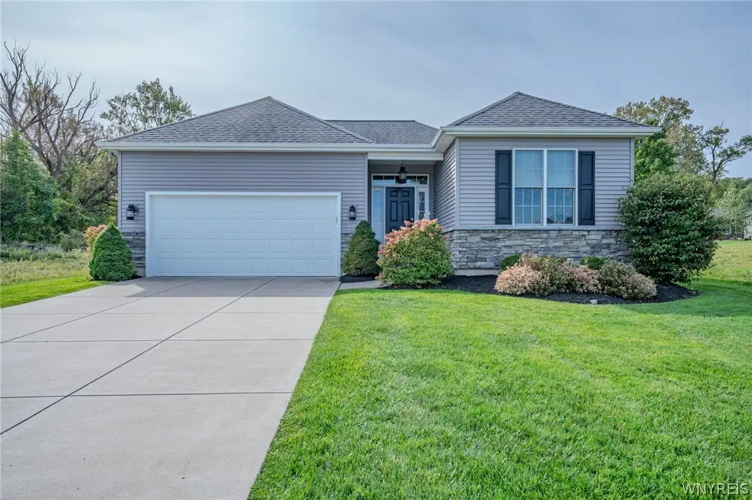 5383 Alderbrook Lane, Clarence, NY 14031 - #1