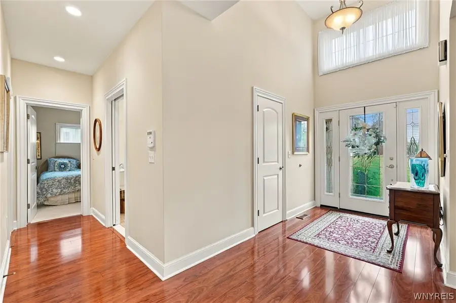 8088 Laurel Park Lane, East Amherst, NY 14051 - #3