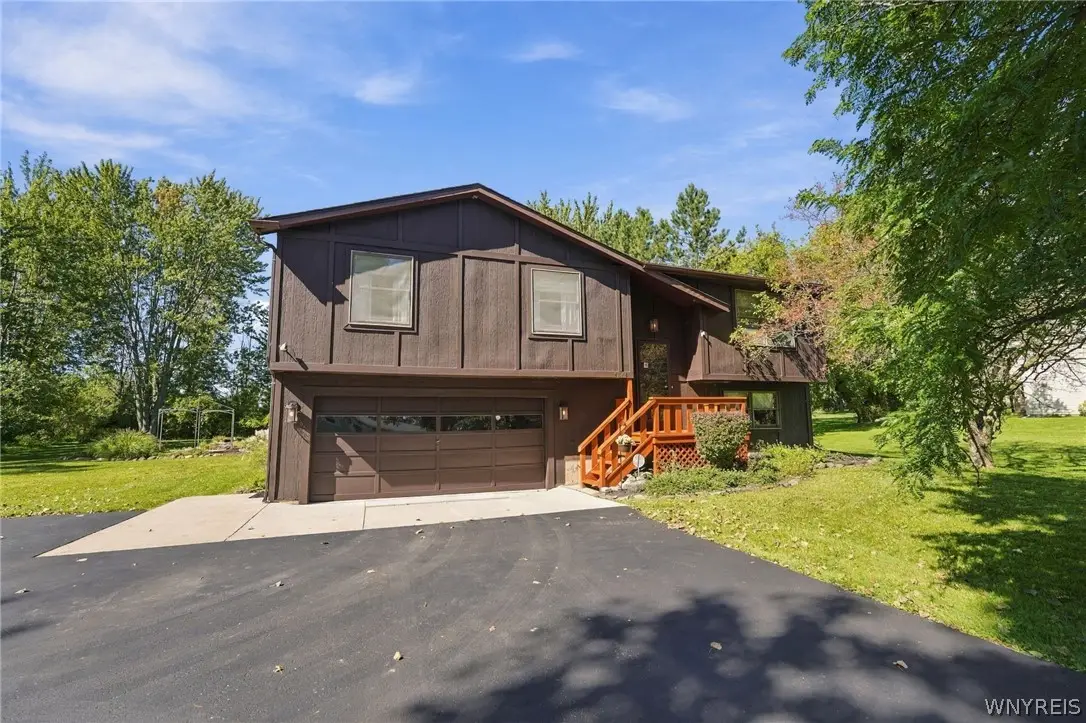 4824 Saint Joseph Drive, Lockport, NY 14094 - #1