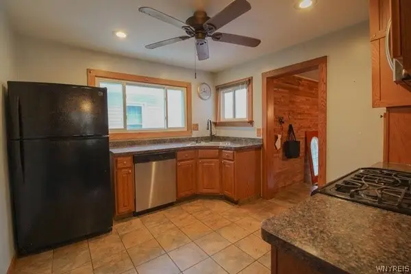 12 Union Street, Batavia, NY 14020 - #3