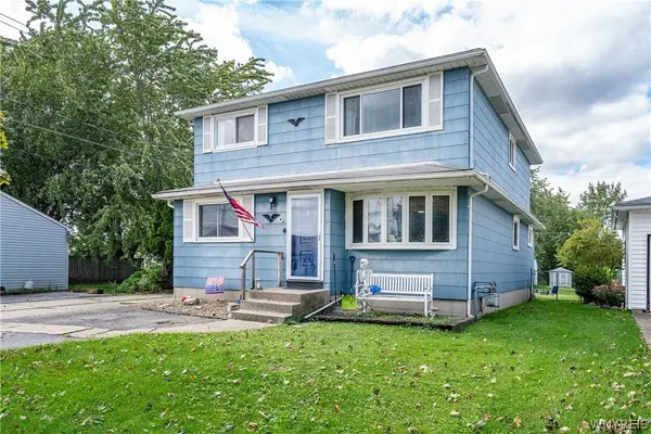 4 Stanislaus Avenue, Buffalo, NY 14225