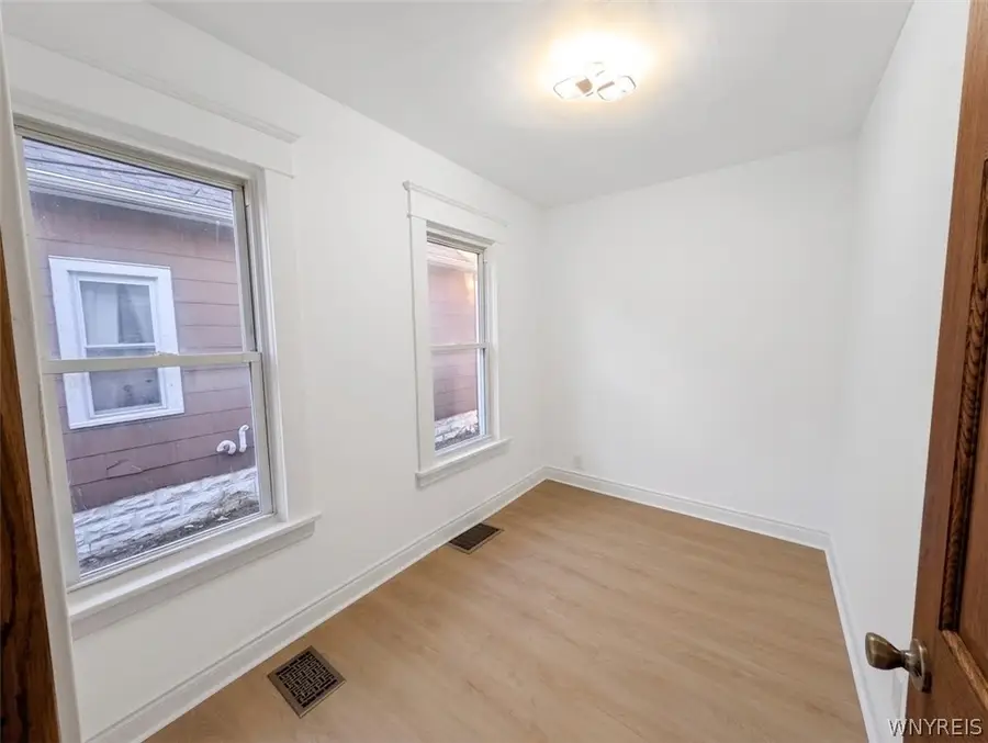 9 Alma Avenue, Buffalo, NY 14215 - #3