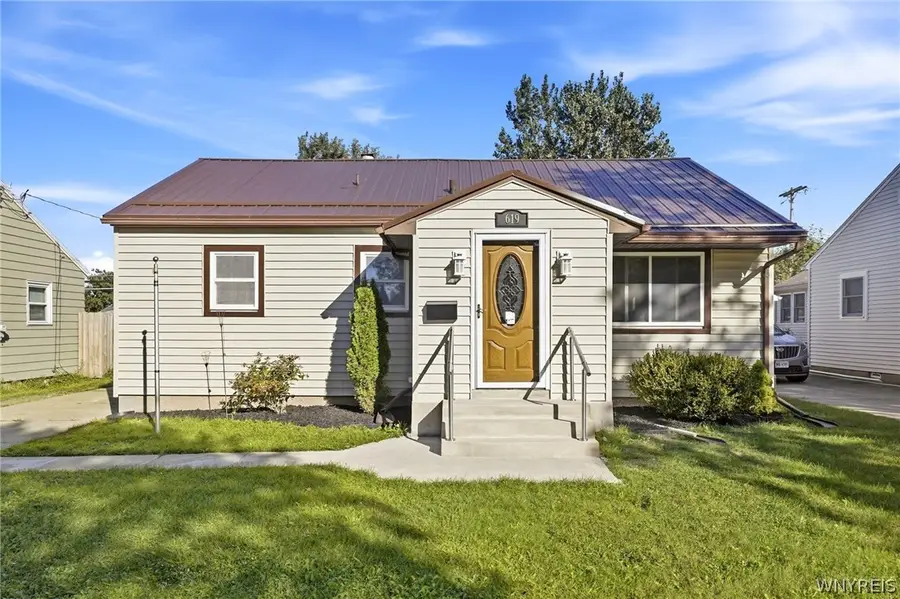 619 Loretta Street, Tonawanda, NY 14150 - #2