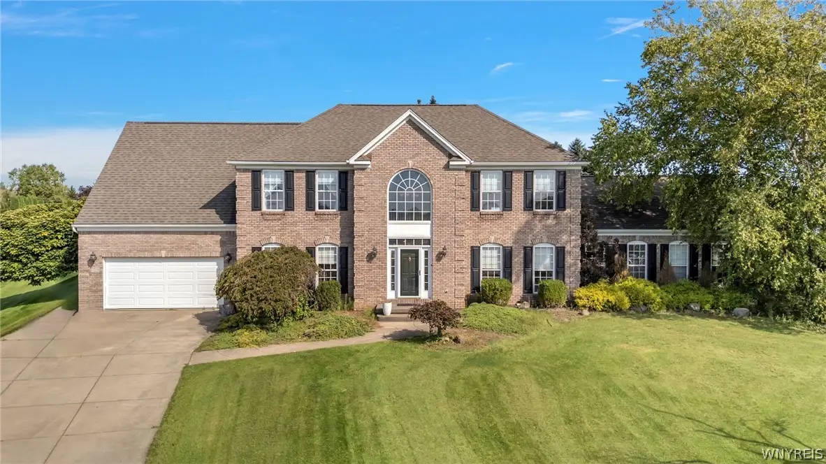 7256 Edgewater Circle, North Tonawanda, NY 14120 - #1