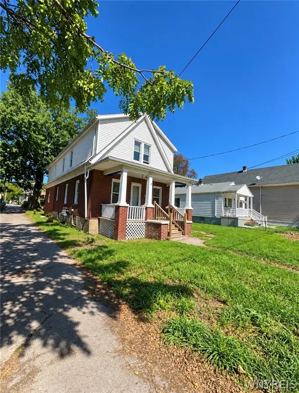 2710 Monroe Avenue, Niagara Falls, NY 14303