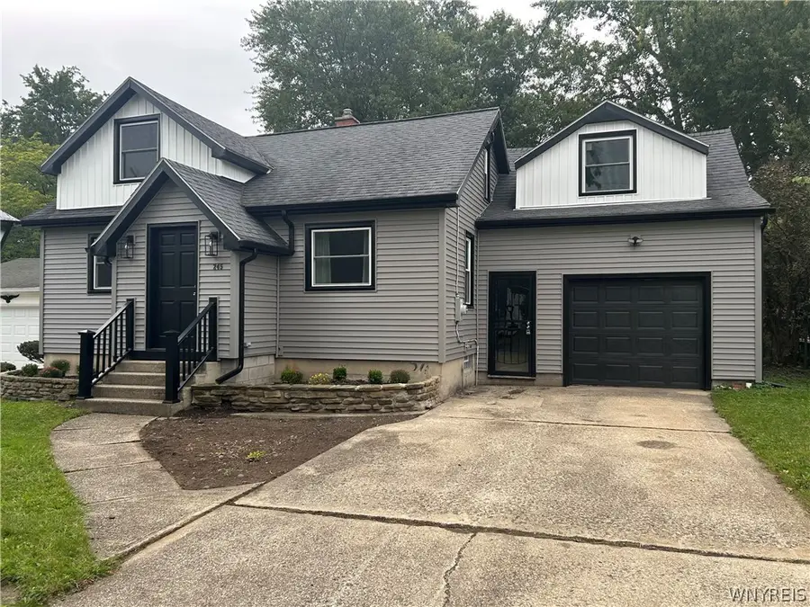 245 N Ellicott Street, Amherst, NY 14221 - #3