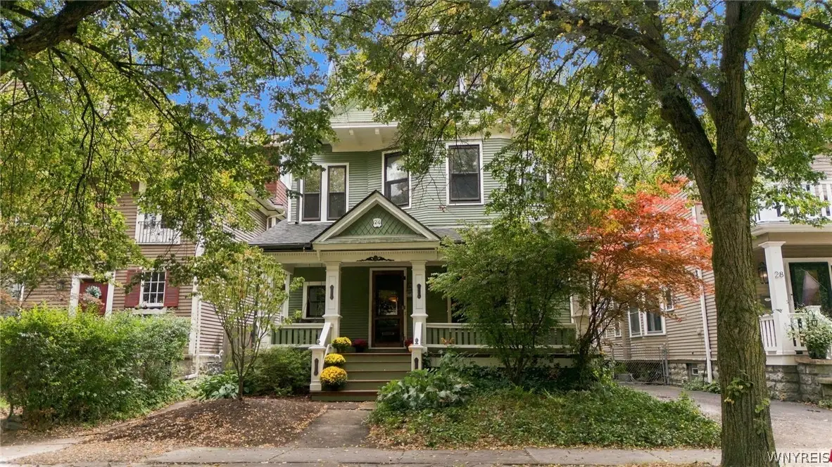 24 Saint James Place, Buffalo, NY 14222 - #1