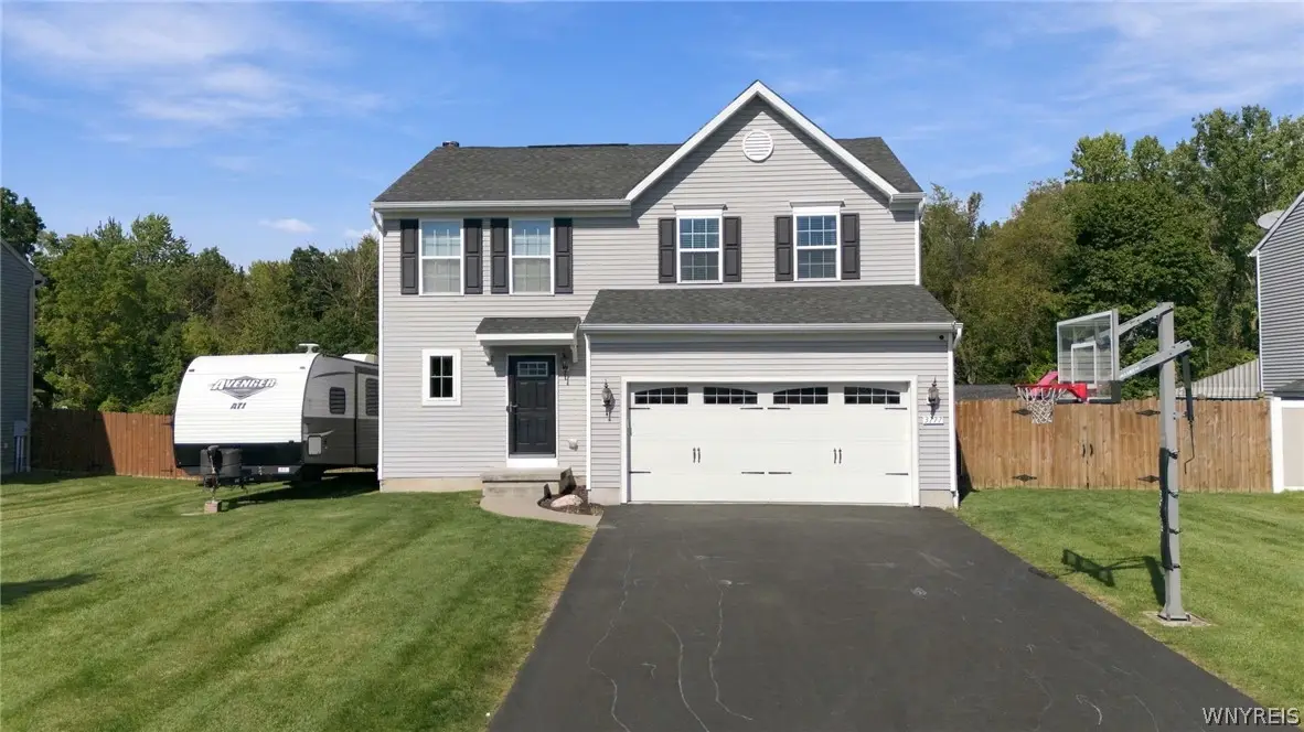 3777 Captains Way, North Tonawanda, NY 14120 - #1