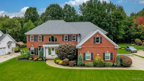 6687 Westminster Drive, East Amherst, NY 14051