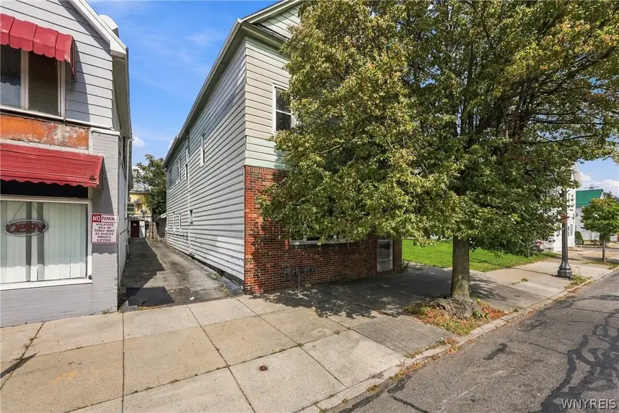 1256 E Lovejoy Street, Buffalo, NY 14206 - #2