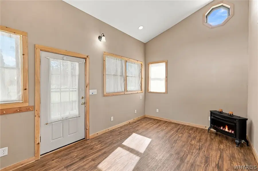 23 Cherry Lane, Buffalo, NY 14225 - #3