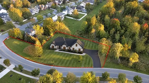 370 Renaissance Drive, Williamsville, NY 14221