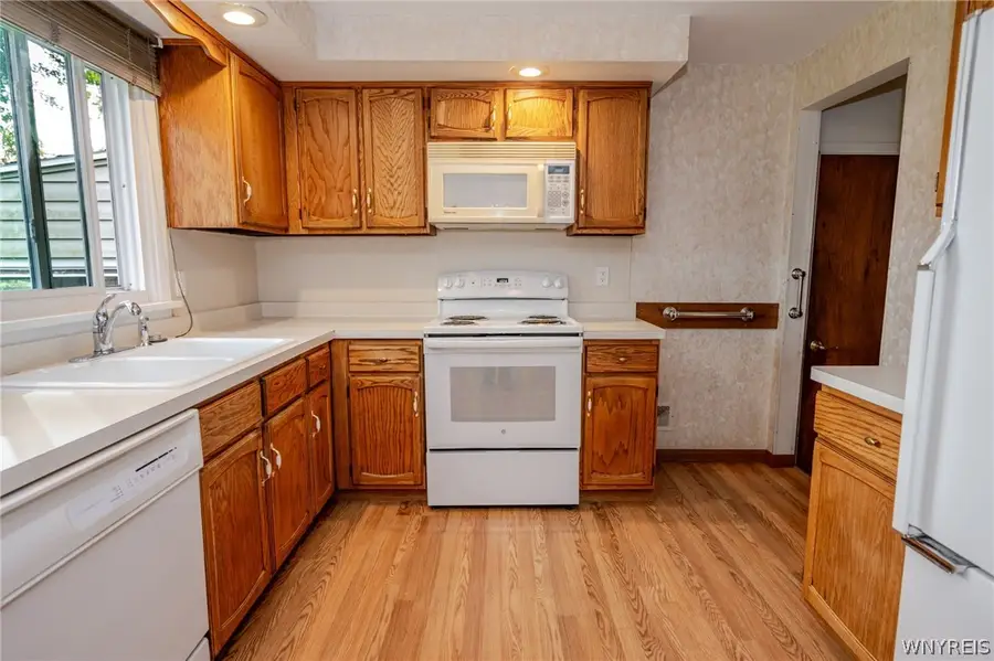 12 Rocklea Drive, Rochester, NY 14624 - #3
