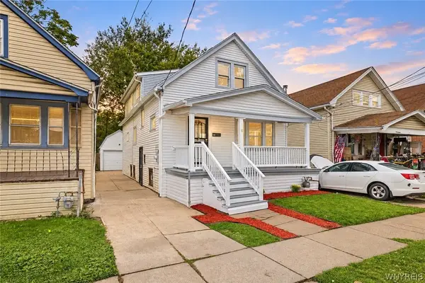 61 Roosevelt Avenue, Buffalo, NY 14215