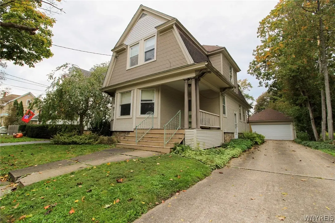 512 Ohio Street, Medina, NY 14103 - #1