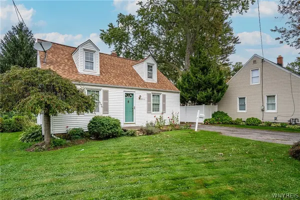 8512 Frontier Avenue, Niagara Falls, NY 14304