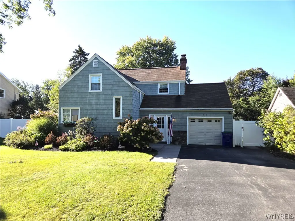 516 Meadowbrook Drive, Lewiston, NY 14092 - #1