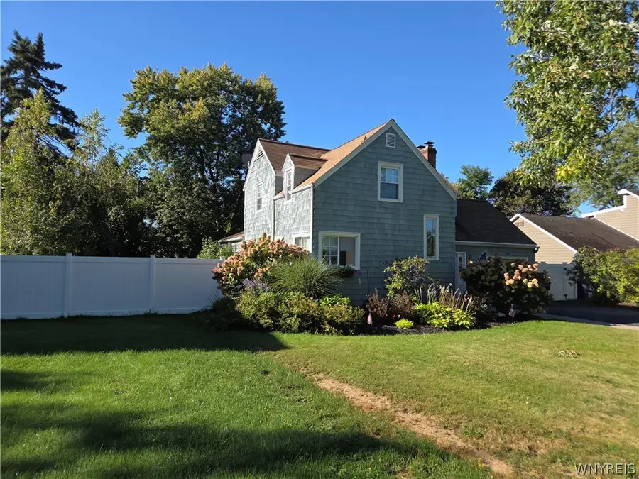 516 Meadowbrook Drive, Lewiston, NY 14092 - #2