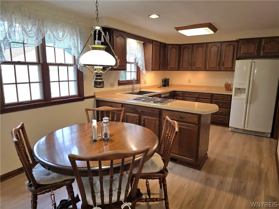 126 Meadow Ln, Buffalo, NY 14223 - #2