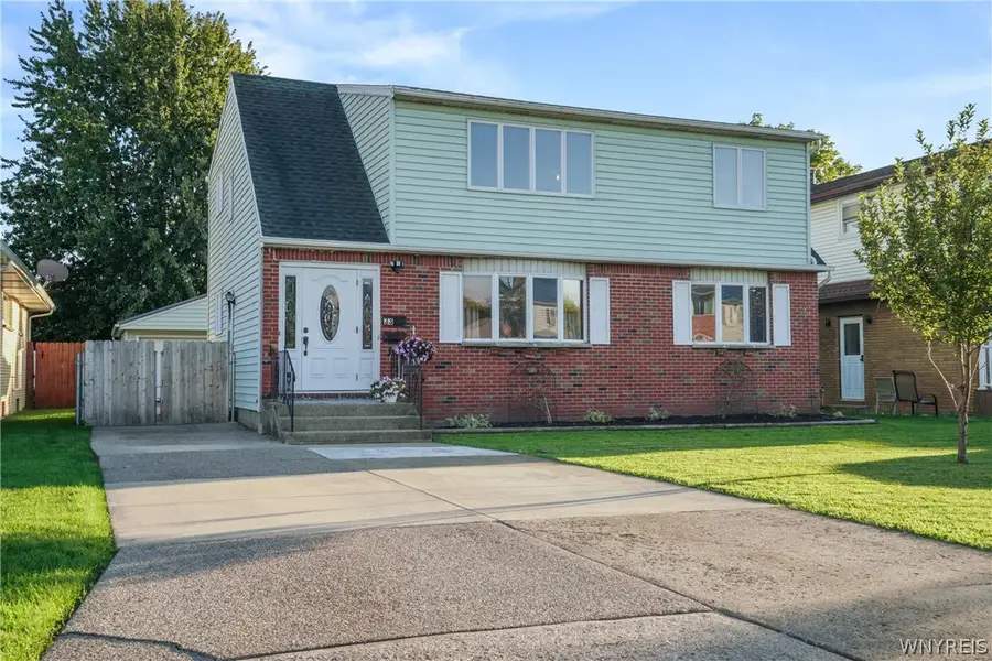 33 Pacific Avenue, Buffalo, NY 14218 - #2