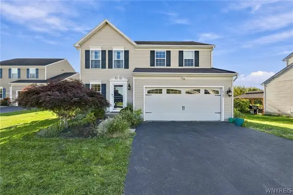 5784 Willow Creek Lane, Sanborn, NY 14132