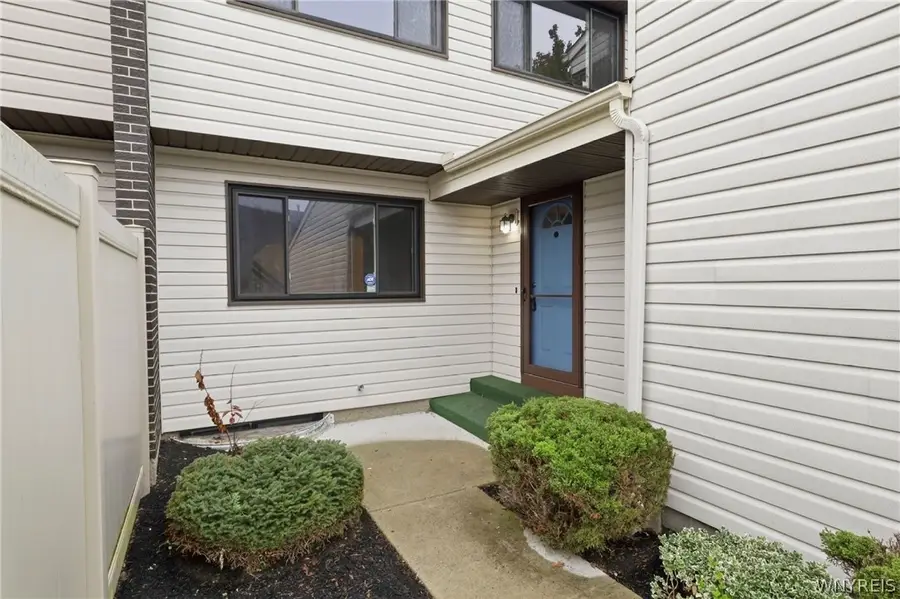 654 Honeydale Court, East Amherst, NY 14051 - #3