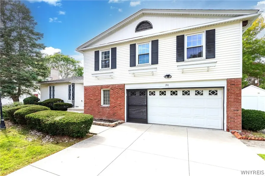 194 Exeter Road, Buffalo, NY 14221 - #2