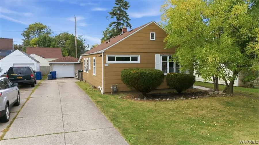 1520 Eggert Road, Buffalo, NY 14226 - #2