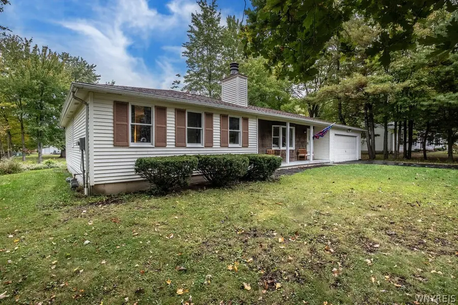 102 Old Orchard Lane, Orchard Park, NY 14127 - #2