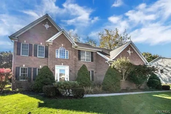 9651 Deerview Lane, Clarence Center, NY 14032