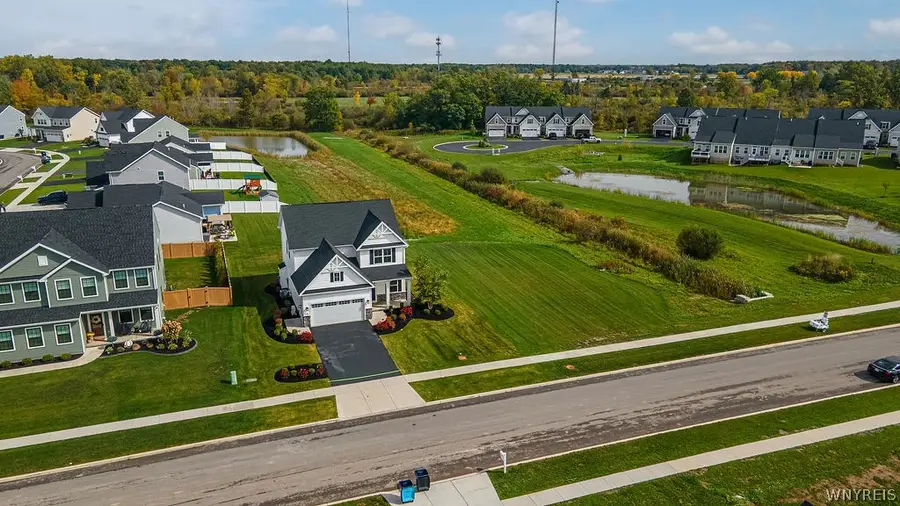 221 Stonebridge Road, Grand Island, NY 14072 - #3