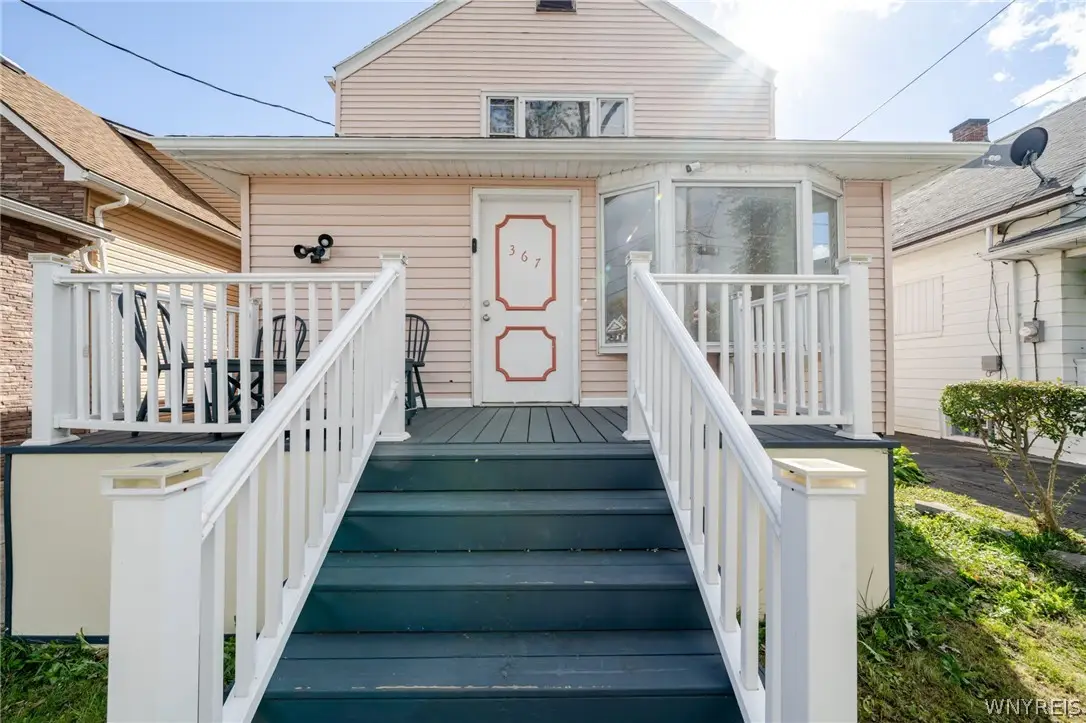 367 Warwick Avenue, Buffalo, NY 14215 - #1