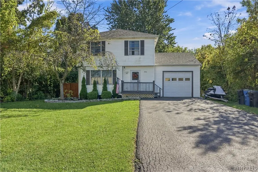 7715 4th Avenue, Niagara Falls, NY 14304 - #2