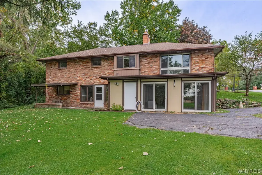 6775 Bear Ridge Road, Lockport, NY 14094 - #2