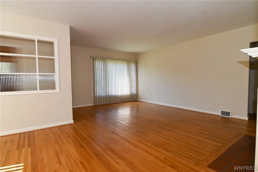 132 Ivy Lea, Buffalo, NY 14223 - #3