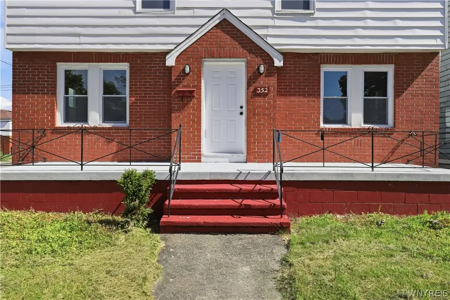 352 Davidson Avenue, Buffalo, NY 14215 - #3